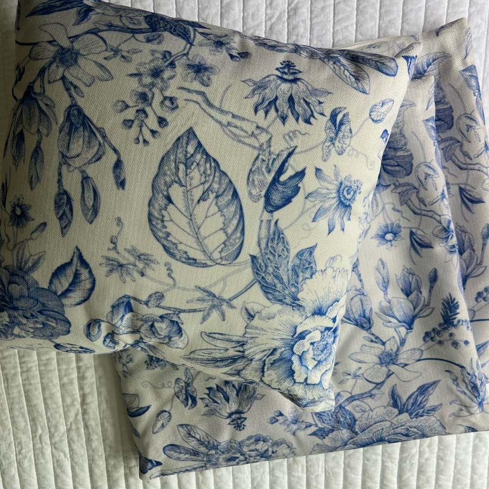 3 -16x16 Floral Blue and White Pillow Case - Picture 2 of 4
